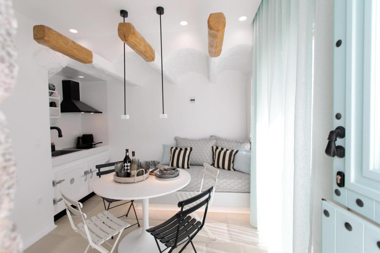 Majo Suites Hotel Agia Anna  Exteriör bild