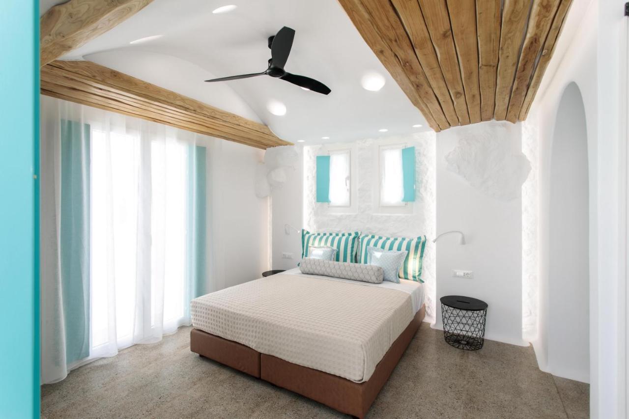 Majo Suites Hotel Agia Anna  Exteriör bild