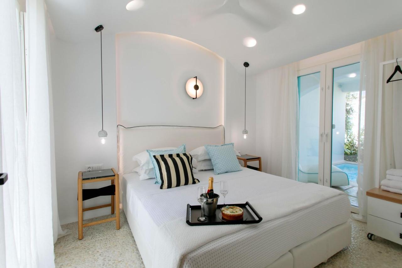 Majo Suites Hotel Agia Anna  Exteriör bild