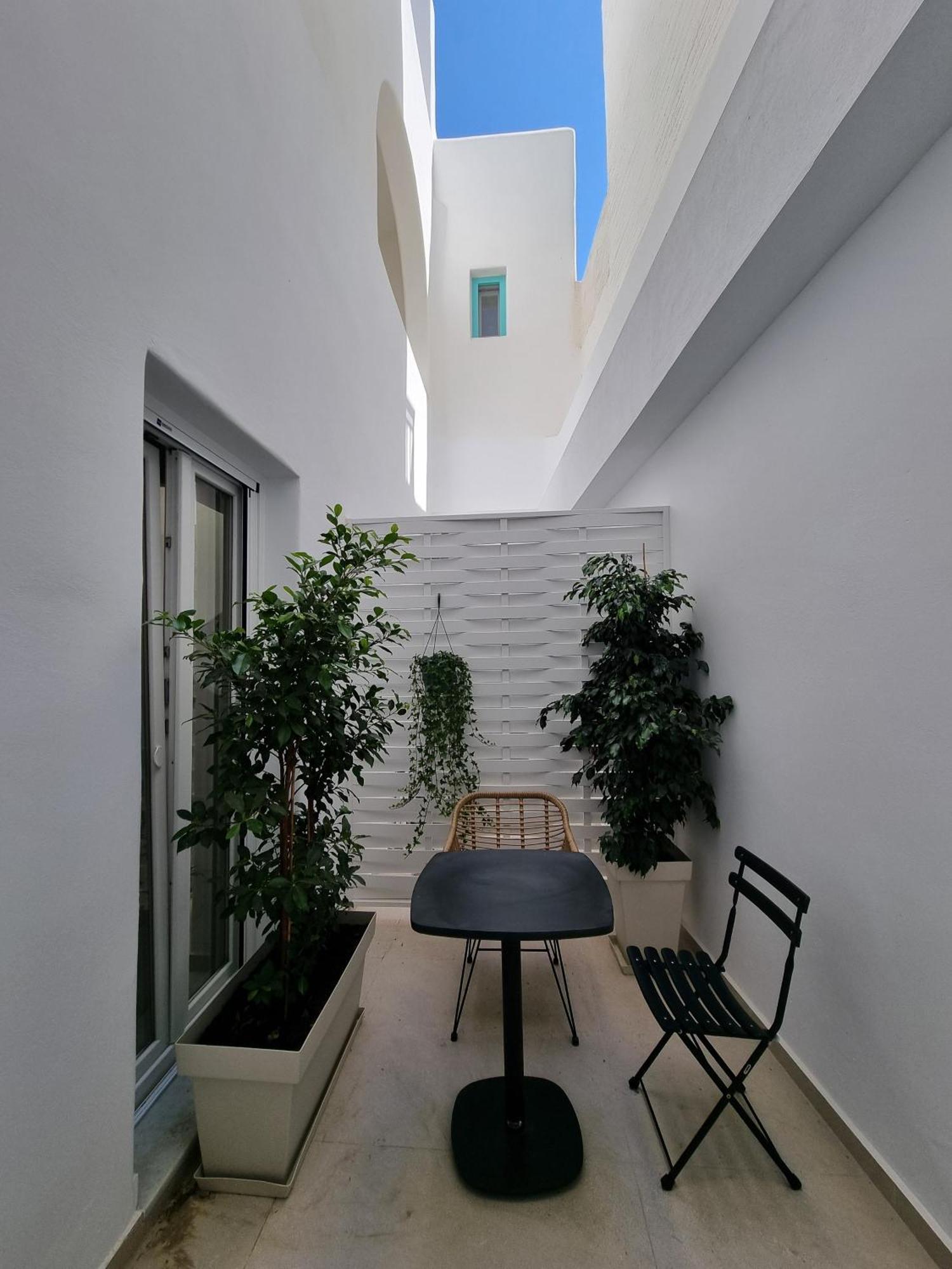 Majo Suites Hotel Agia Anna  Exteriör bild